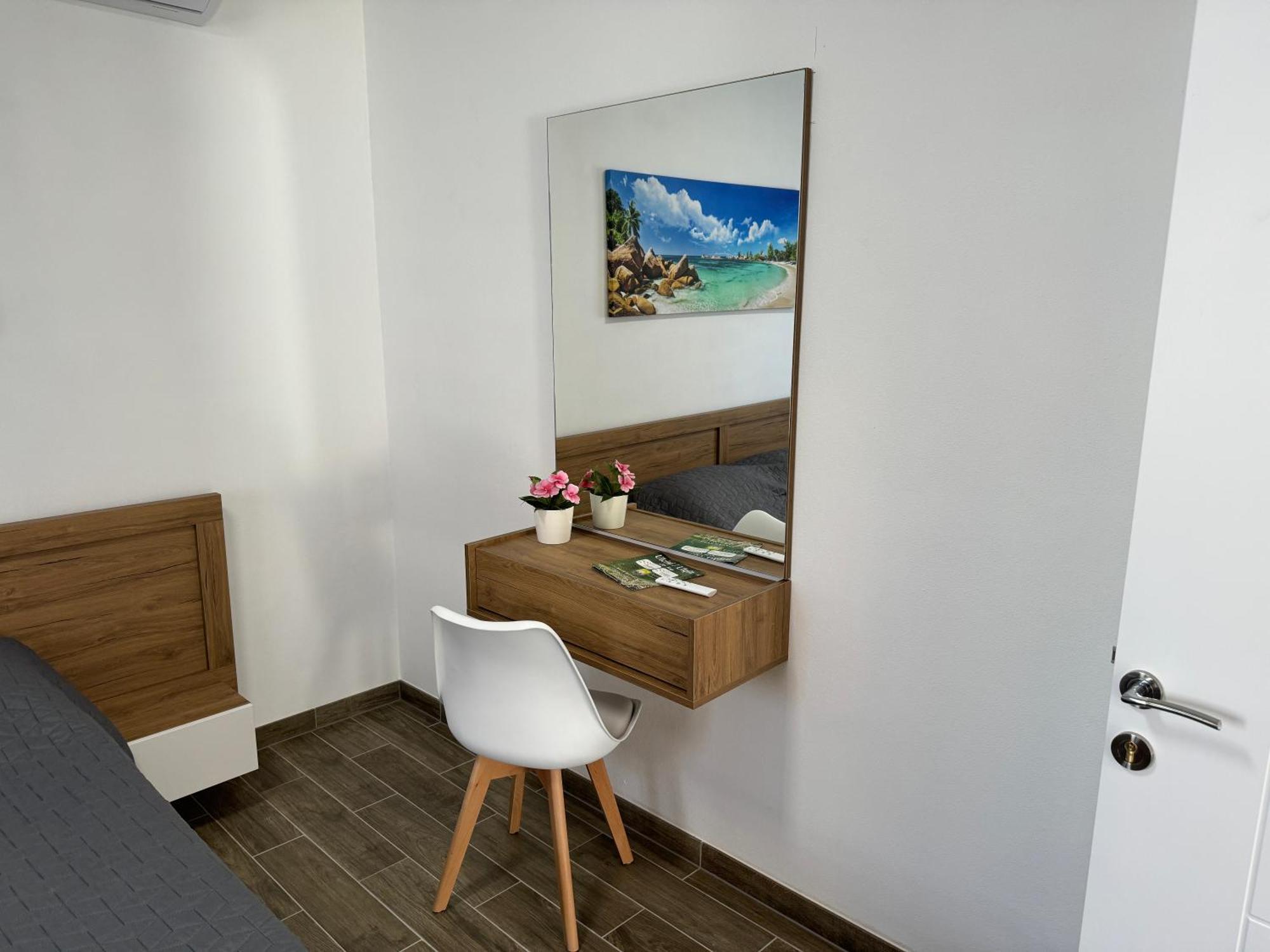 Adla Apartmani Ούλτσιν Εξωτερικό φωτογραφία